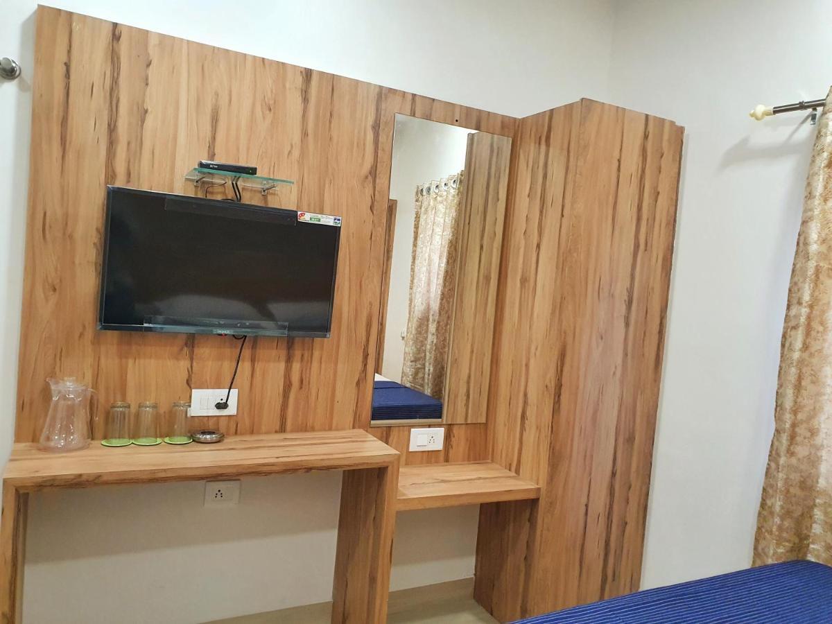 Stay Court - Business Class Hotel - Near Central Railway Station Chennai Ngoại thất bức ảnh
