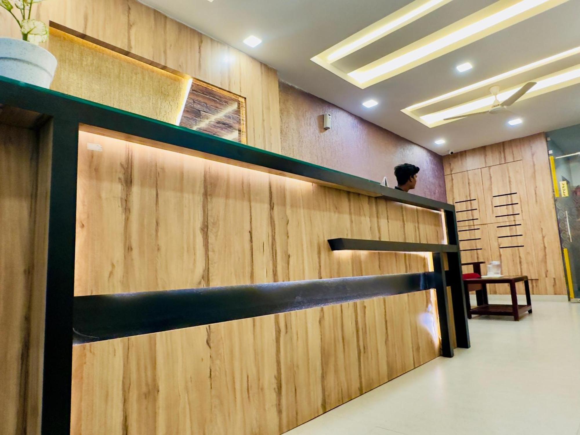 Stay Court - Business Class Hotel - Near Central Railway Station Chennai Ngoại thất bức ảnh