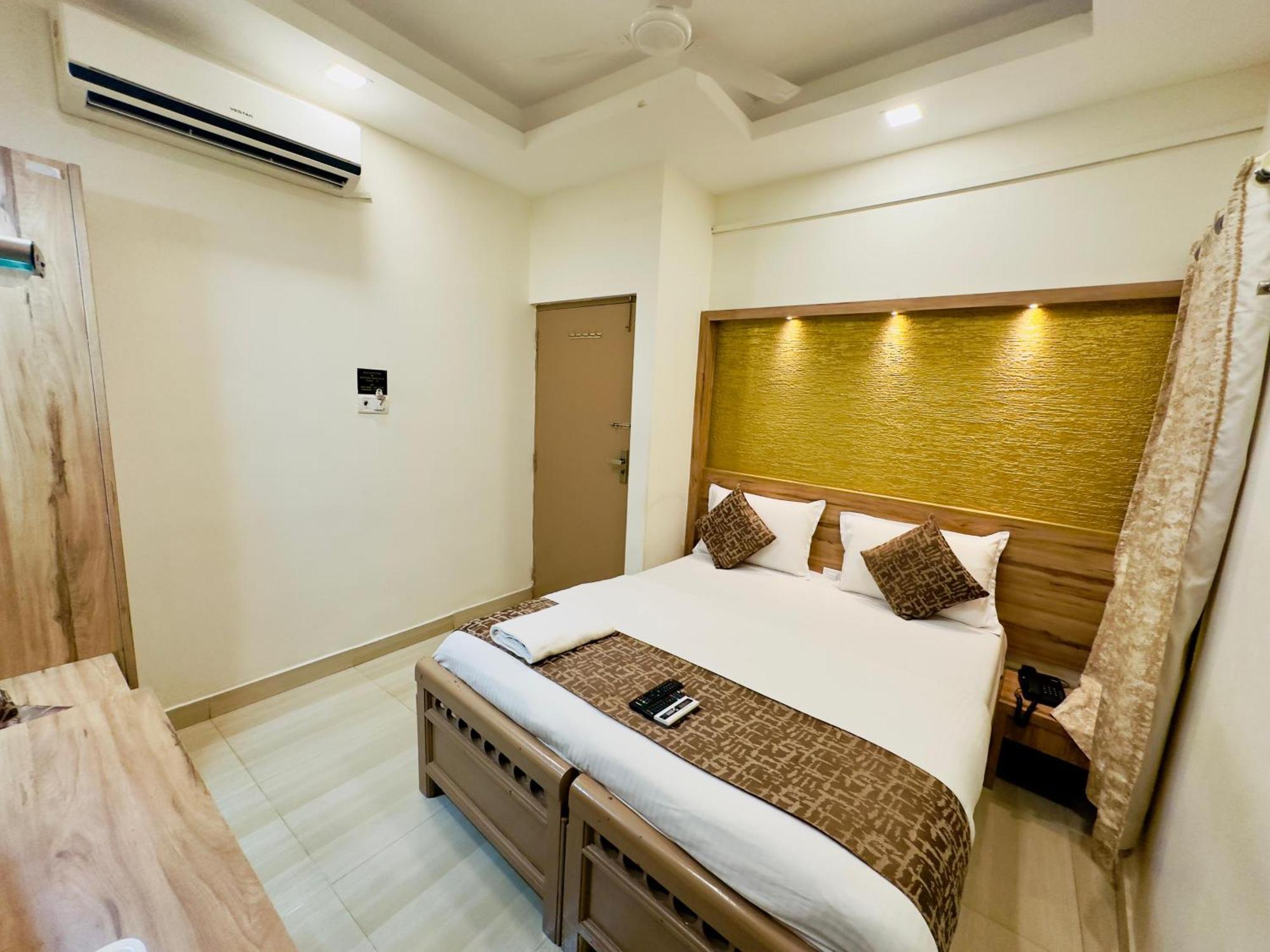 Stay Court - Business Class Hotel - Near Central Railway Station Chennai Ngoại thất bức ảnh