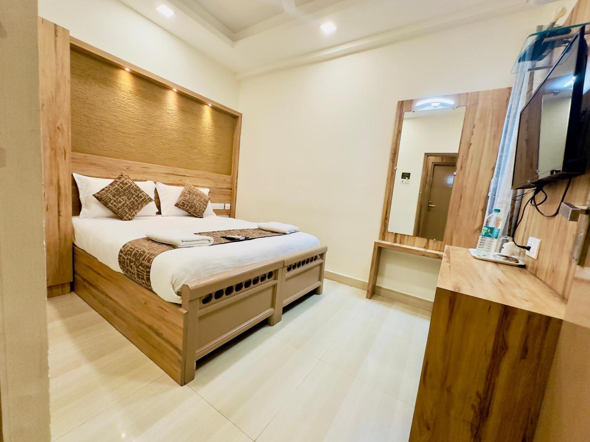 Stay Court - Business Class Hotel - Near Central Railway Station Chennai Ngoại thất bức ảnh