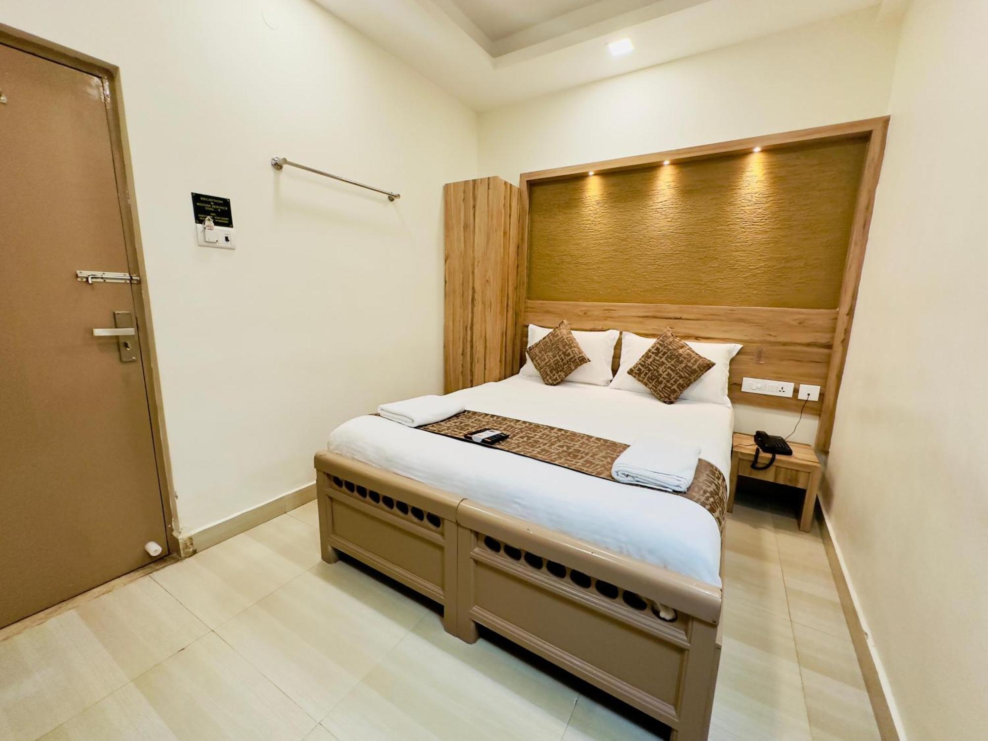 Stay Court - Business Class Hotel - Near Central Railway Station Chennai Ngoại thất bức ảnh